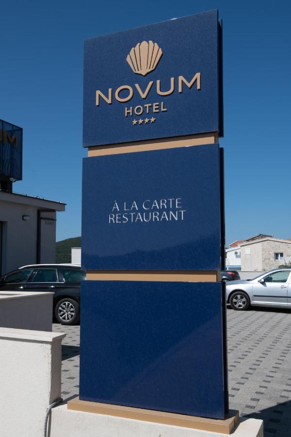 Novum 4*